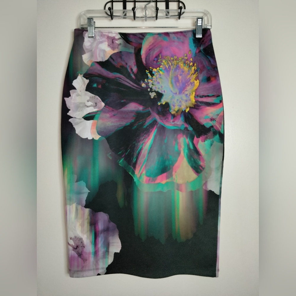 Apt. 9 (Size M) Multicolored Floral Watercolor Print Stretch Pullon Pencil Skirt